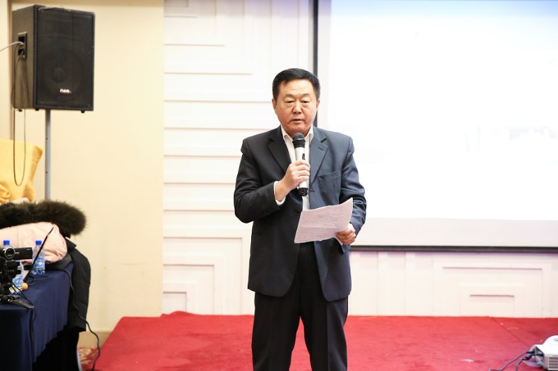 運(yùn)輸部經(jīng)理在十年司慶會(huì)上代表發(fā)言